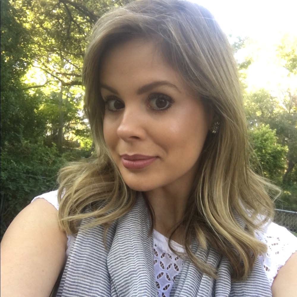 Meet your Posher, Jennifer